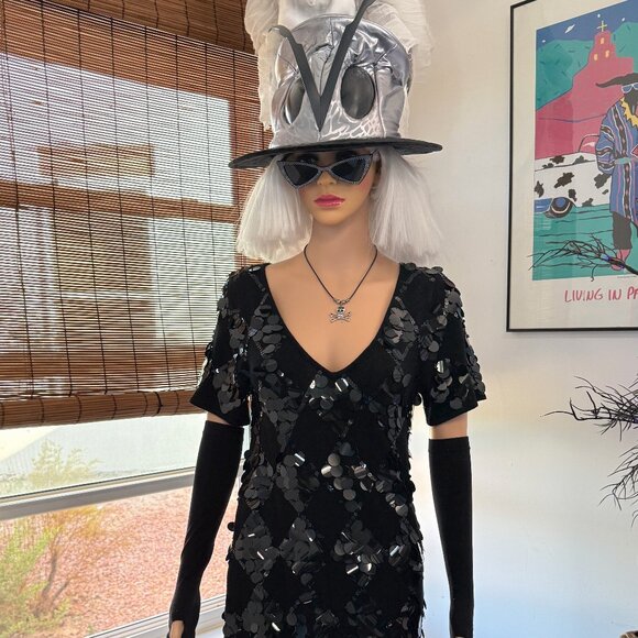 Nanette Lepore~100% Merino Black~V-Neck Stretchy Paillet Dress~Size Medium - Picture 1 of 5